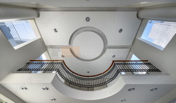 Εσωτερικός χώρος - Interior space